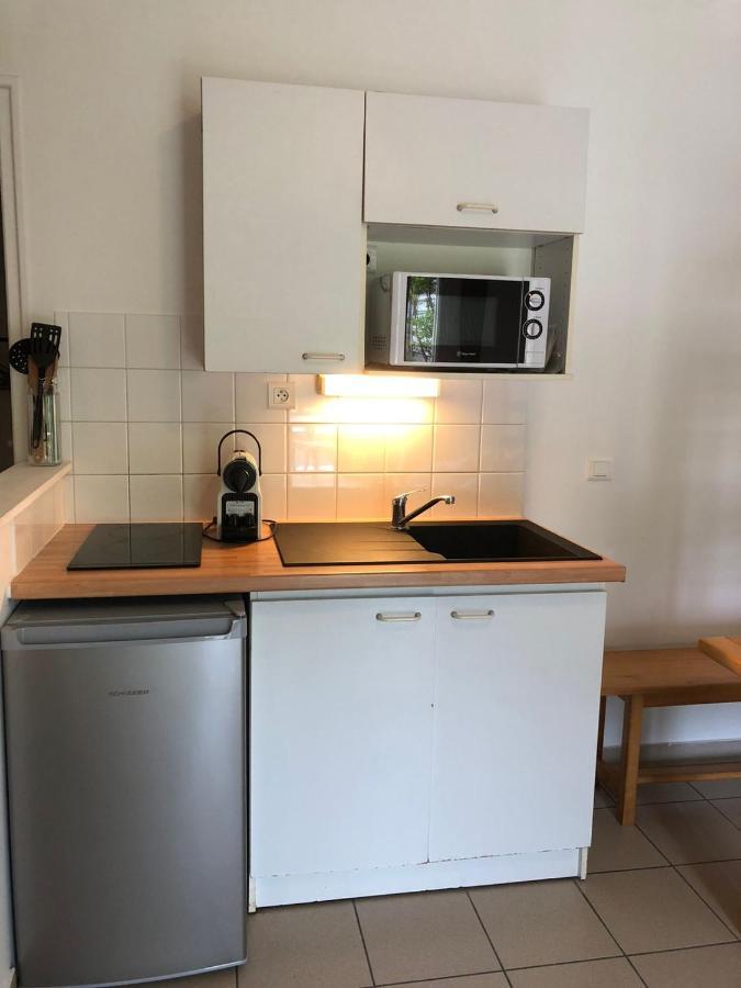 Des Pins Apartment *