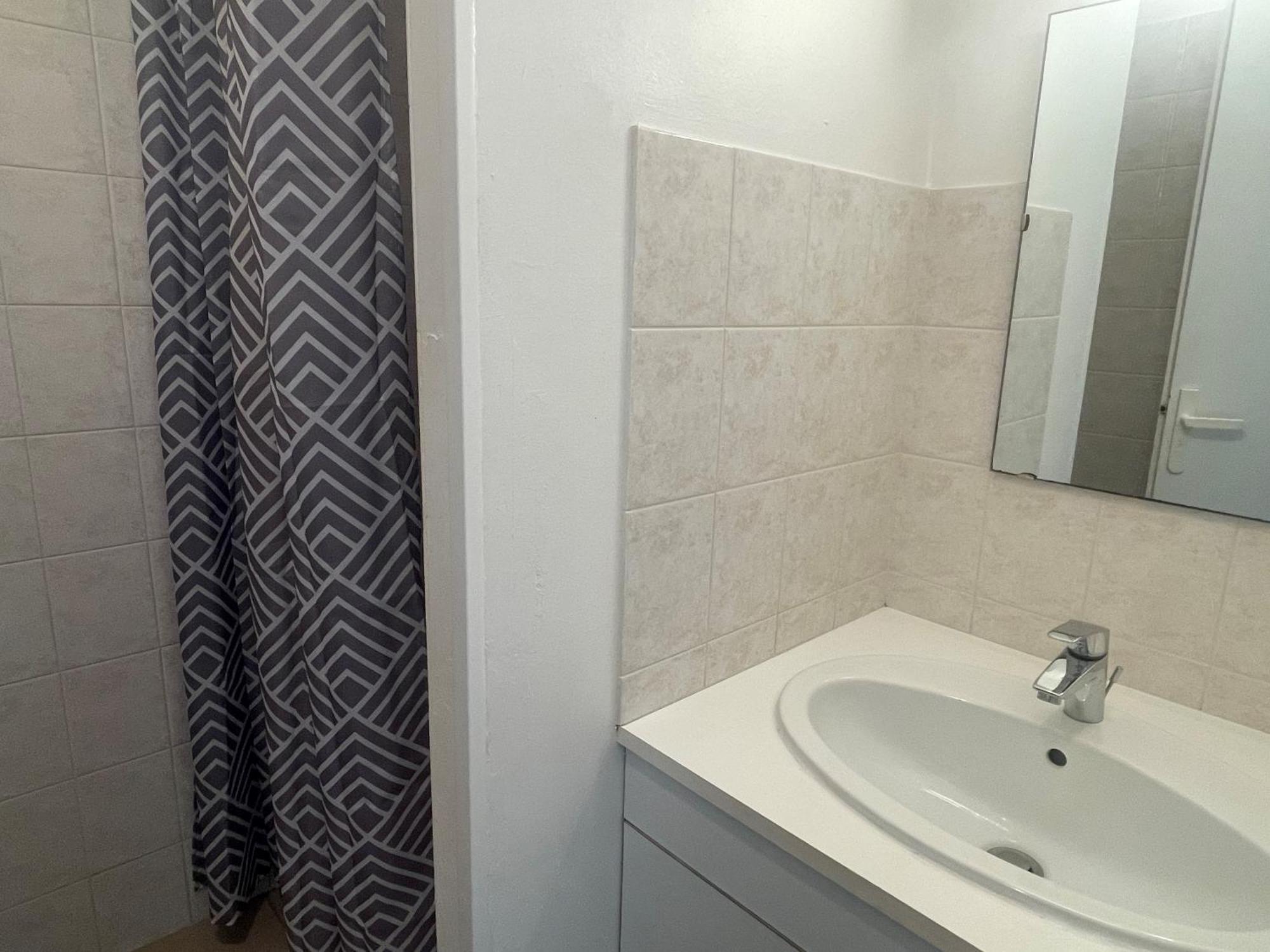 Des Pins Apartment *