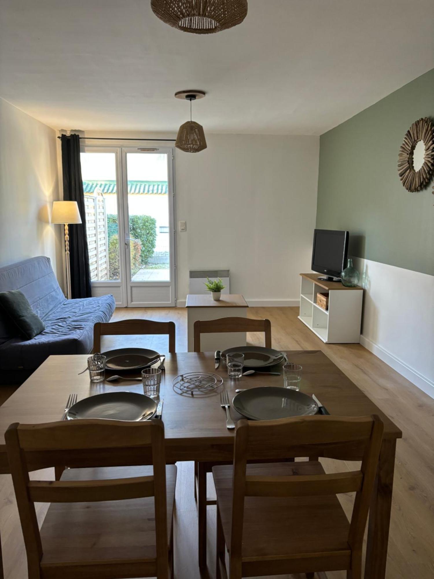 Apartment Des Pins