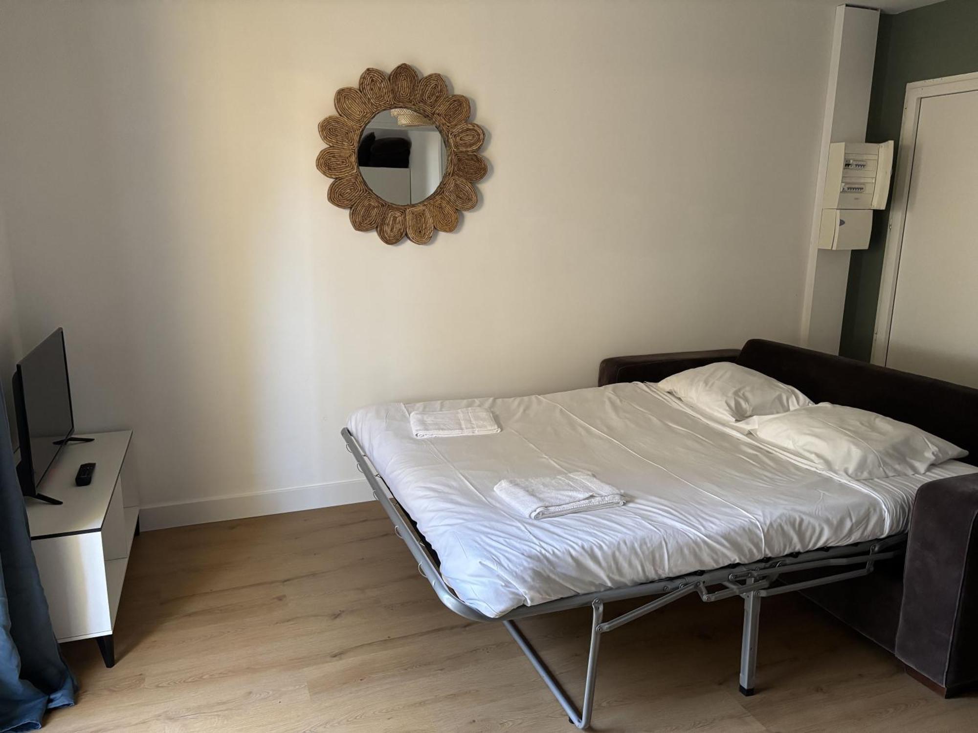 Des Pins Apartment *